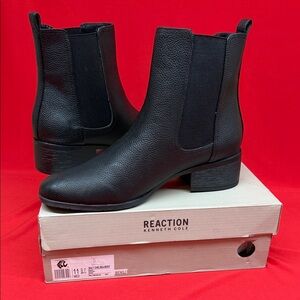 Kenneth Cole Reaction Black Chelsea Ankle Boots